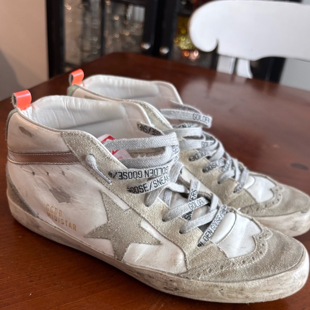 Authentic Golden Goose mid star.